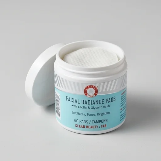 First Aid Beauty Facial Radiance Pads (view 3)